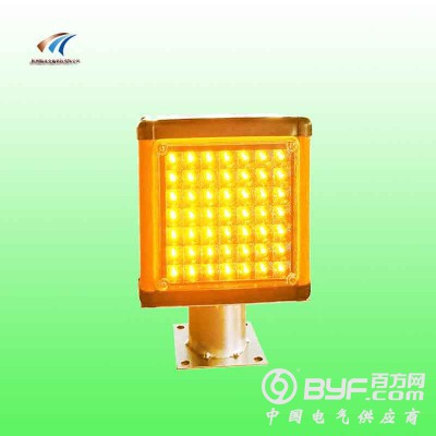 锦州市方形太阳能雾灯 同步太阳能警示灯生产厂家